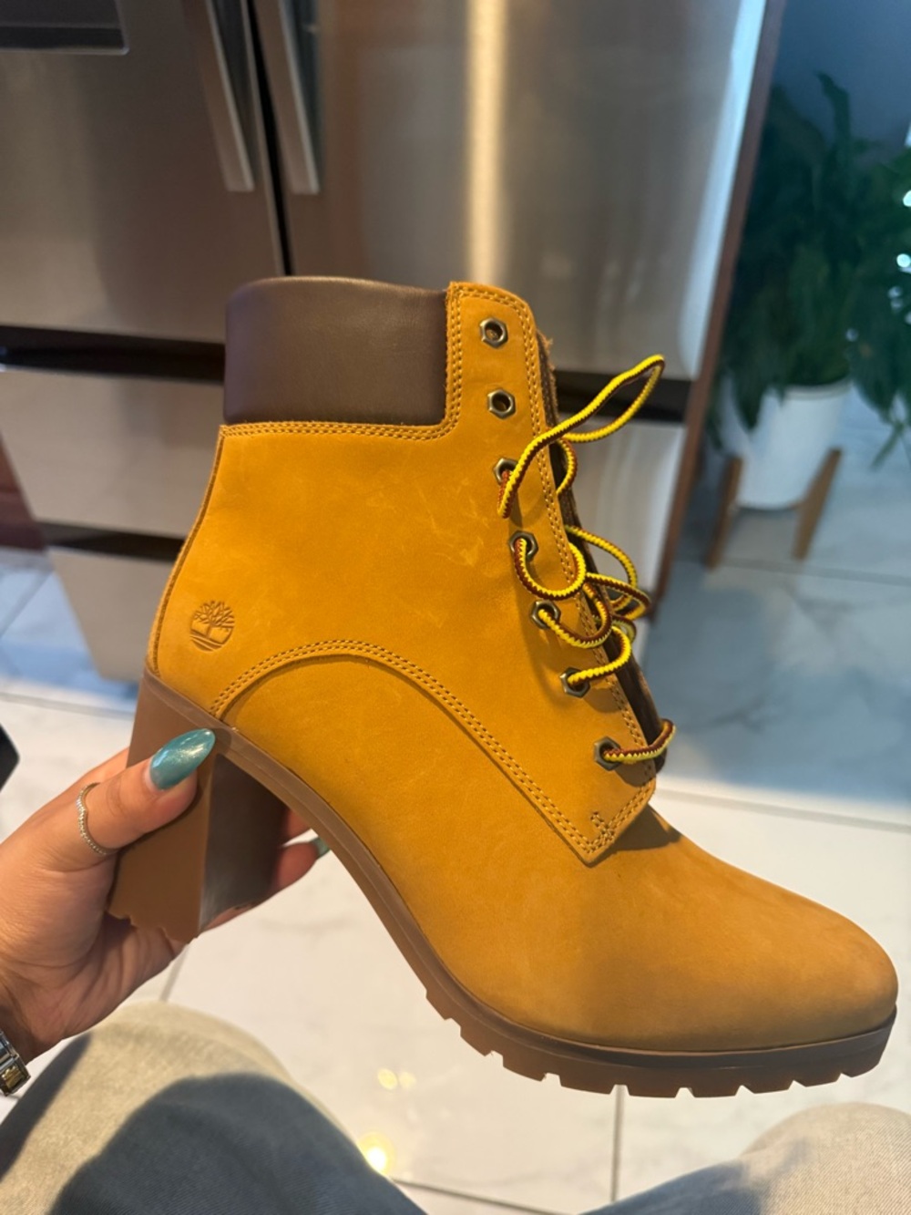 Timberland Women's Mustard Yellow Lace-Up Heeled Ankle Boot